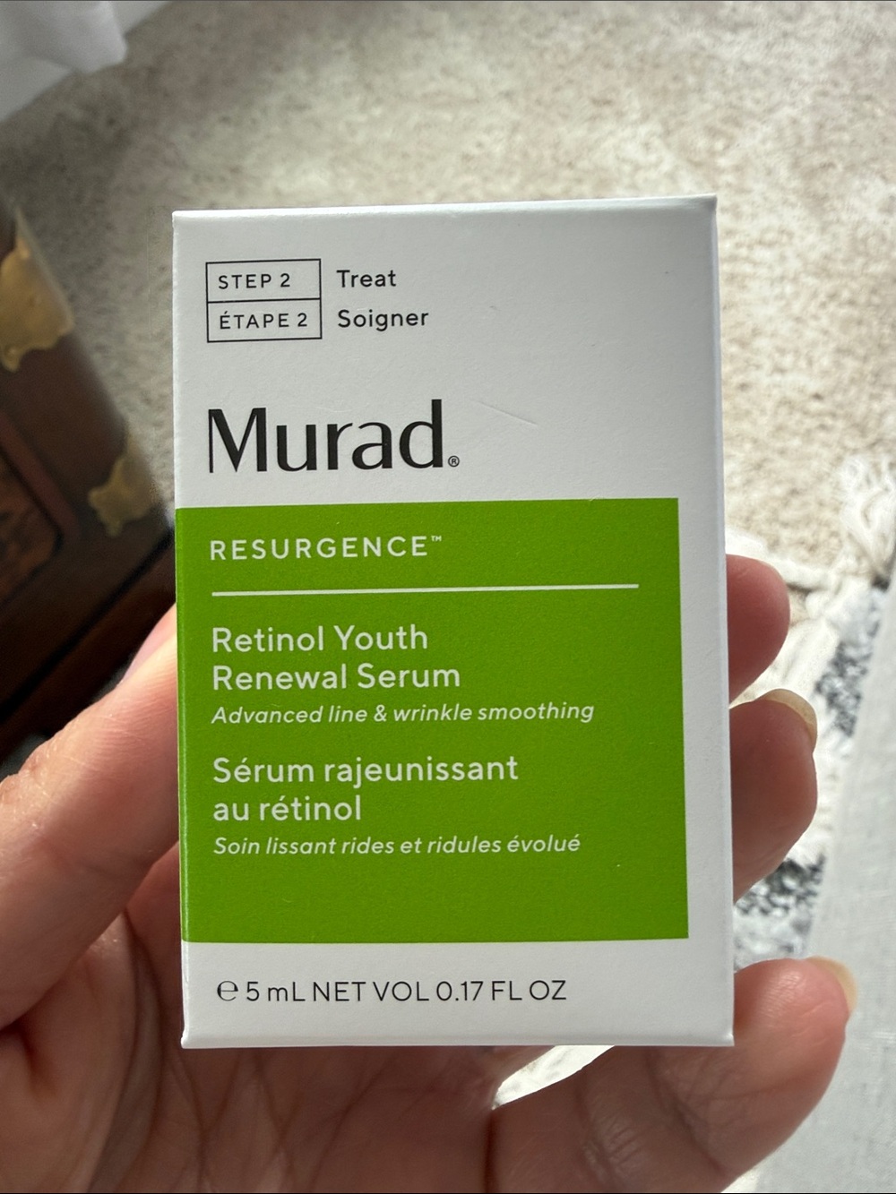 10 Murad Retinol Youth Renewal Serum – White & Green Box